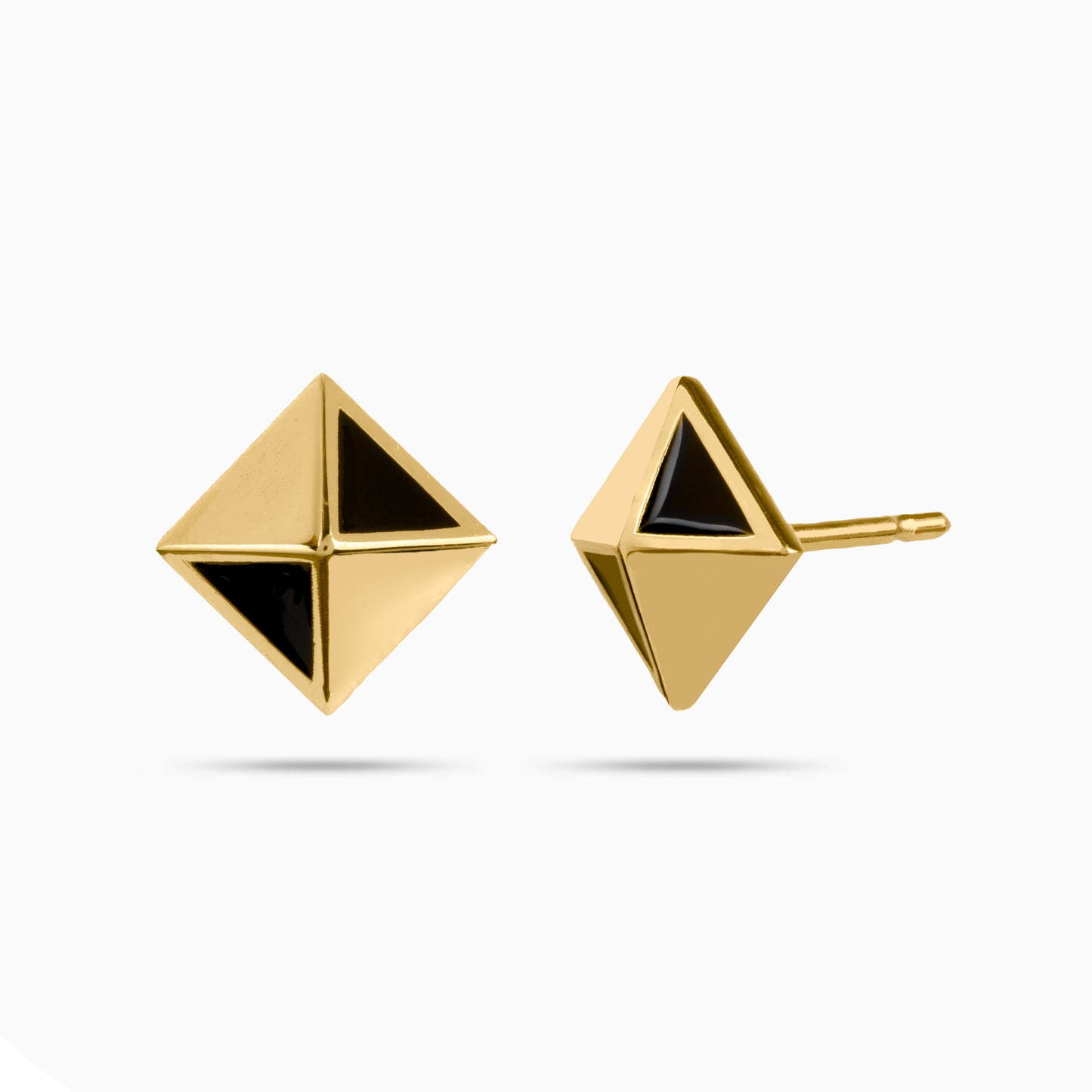 PYRAMID x STUDS
