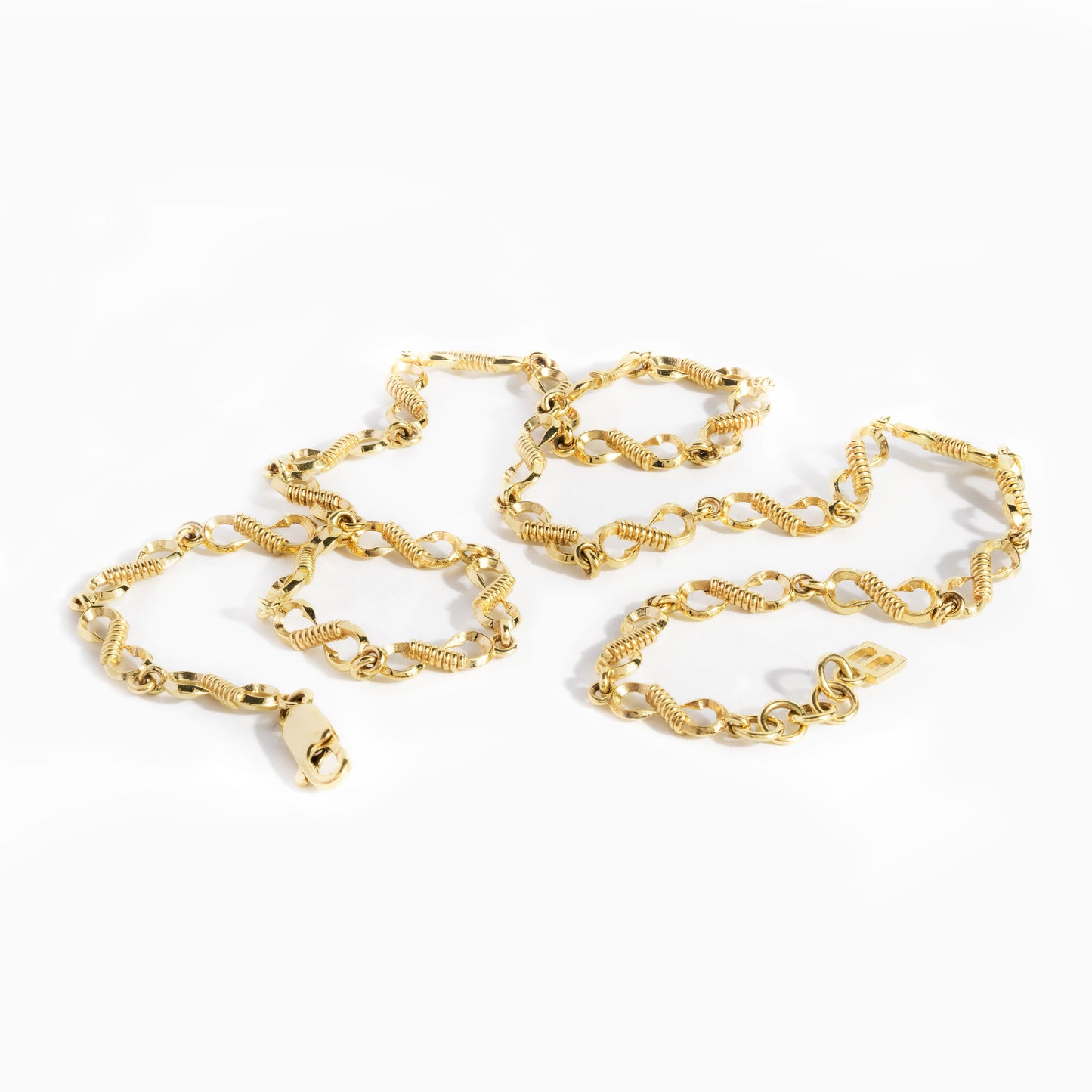 THE MINI FISH HOOK NECKLACE