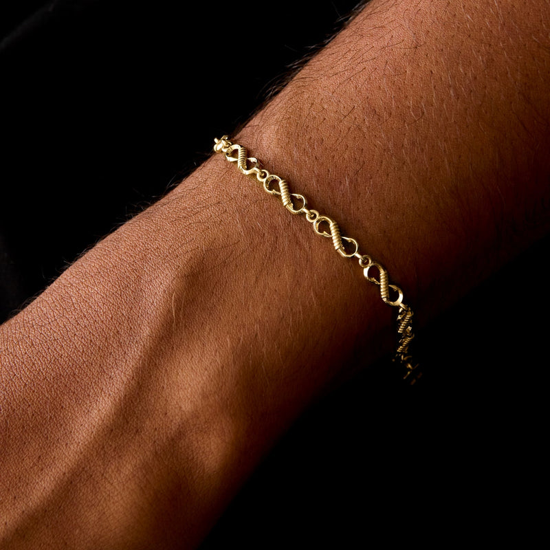 THE MINI FISH HOOK BRACELET