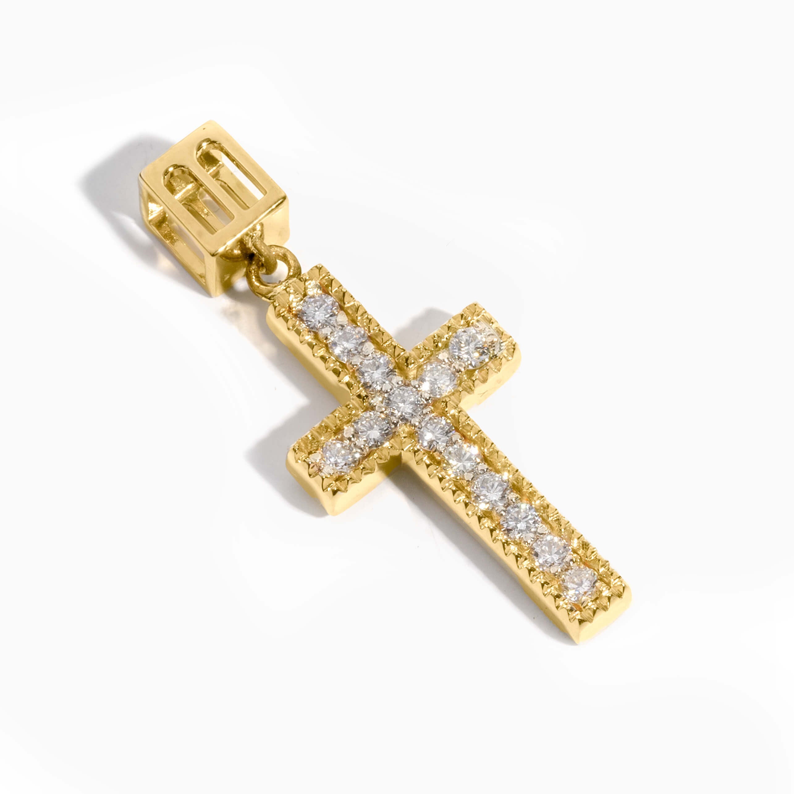 PYRAMID X MINI DIAMOND CROSS